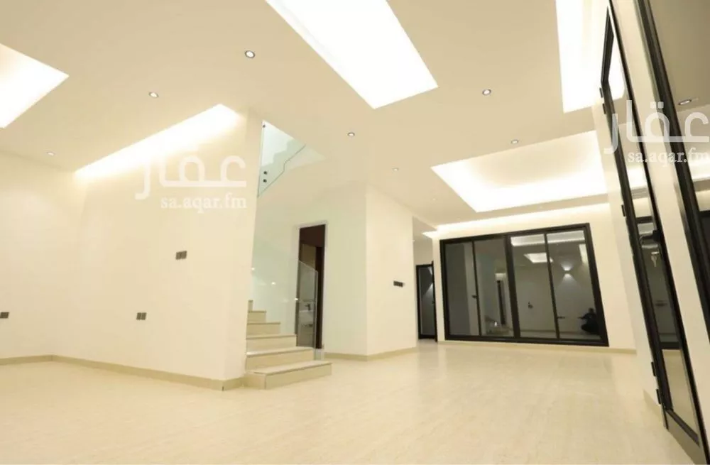 فيلا 4 غرف في العارض 3