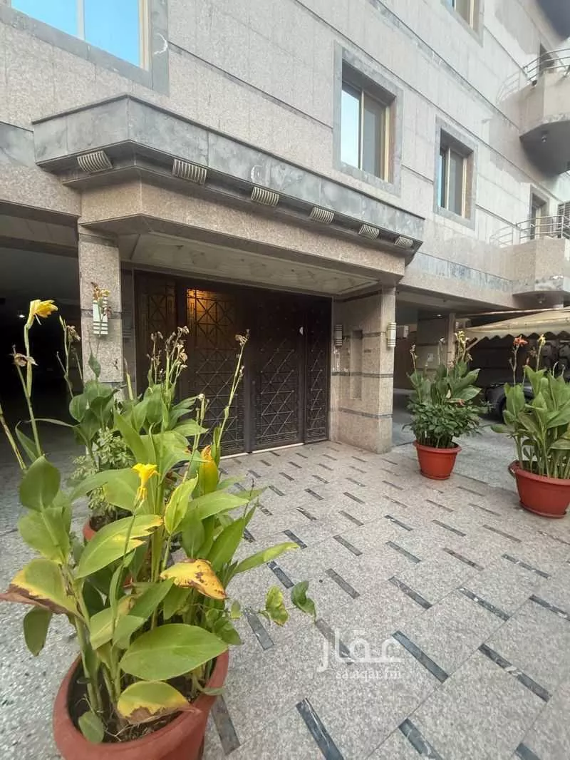 720 sqm building in Al Marwa 4