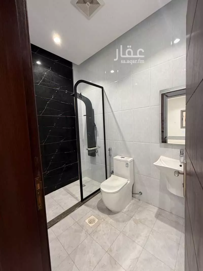 5 bedroom apartment in Al Marwa 3
