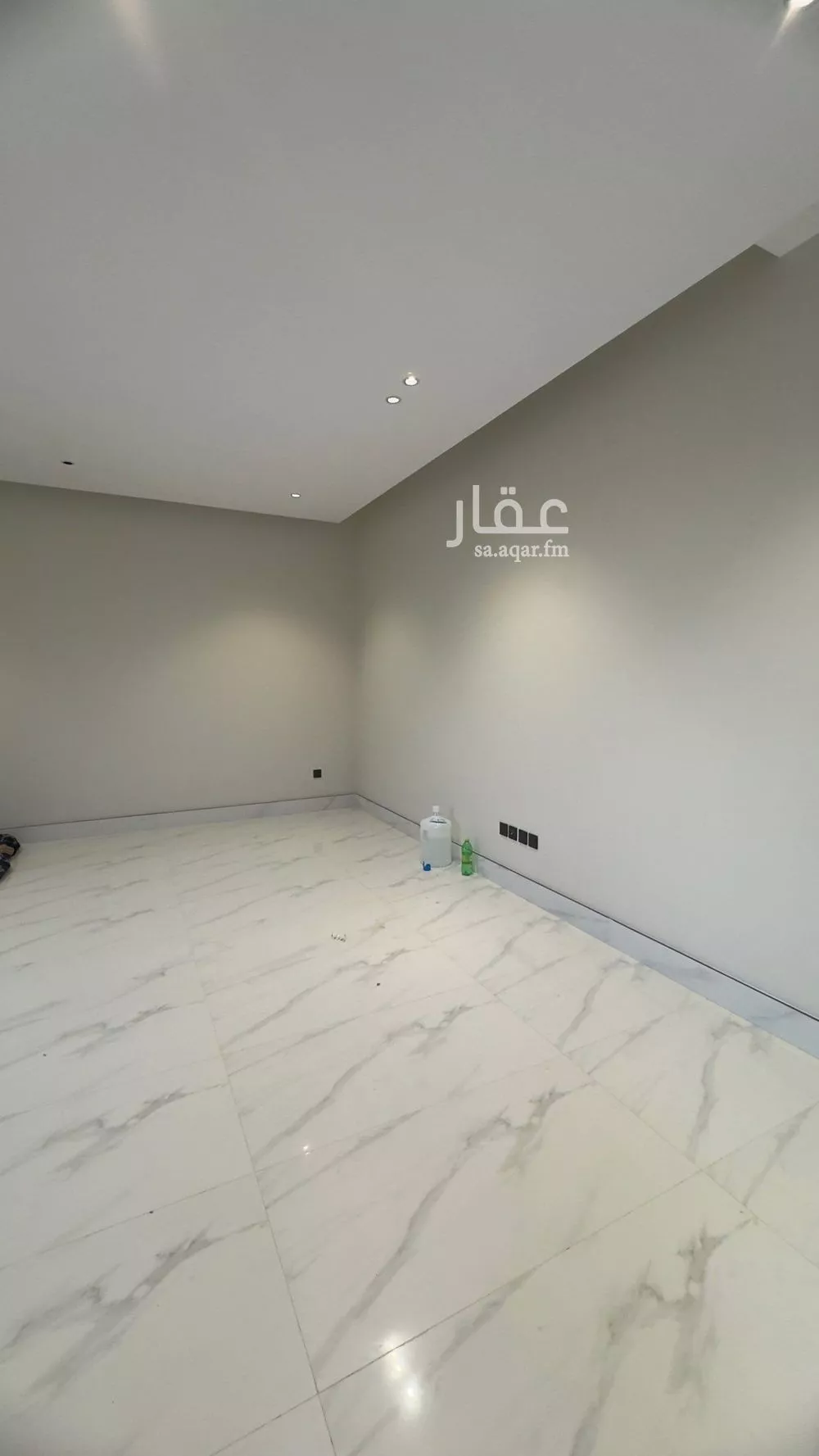 فيلا 6 غرف في المهدية 5