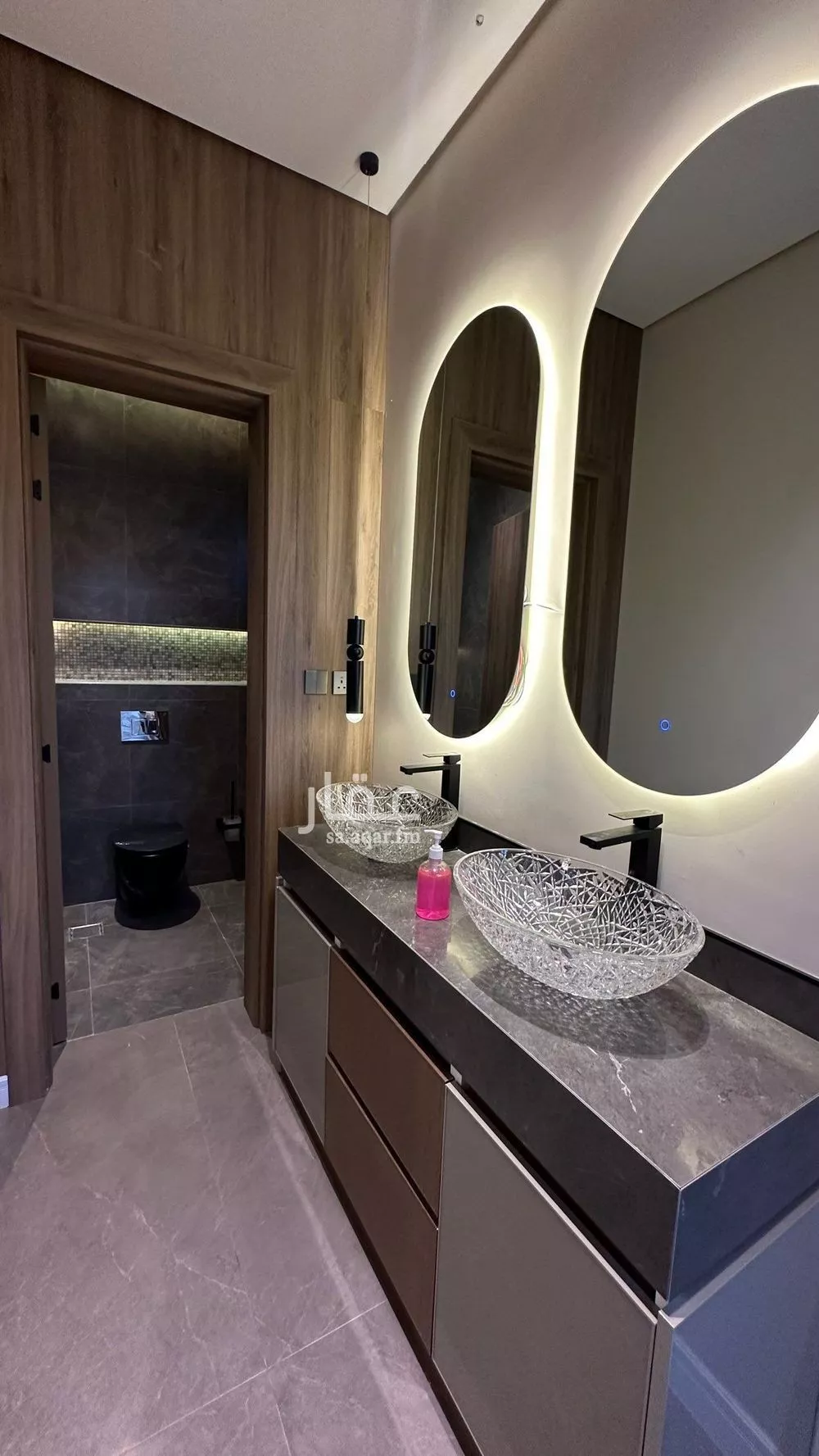 شقة 6 غرف في المهدية 5