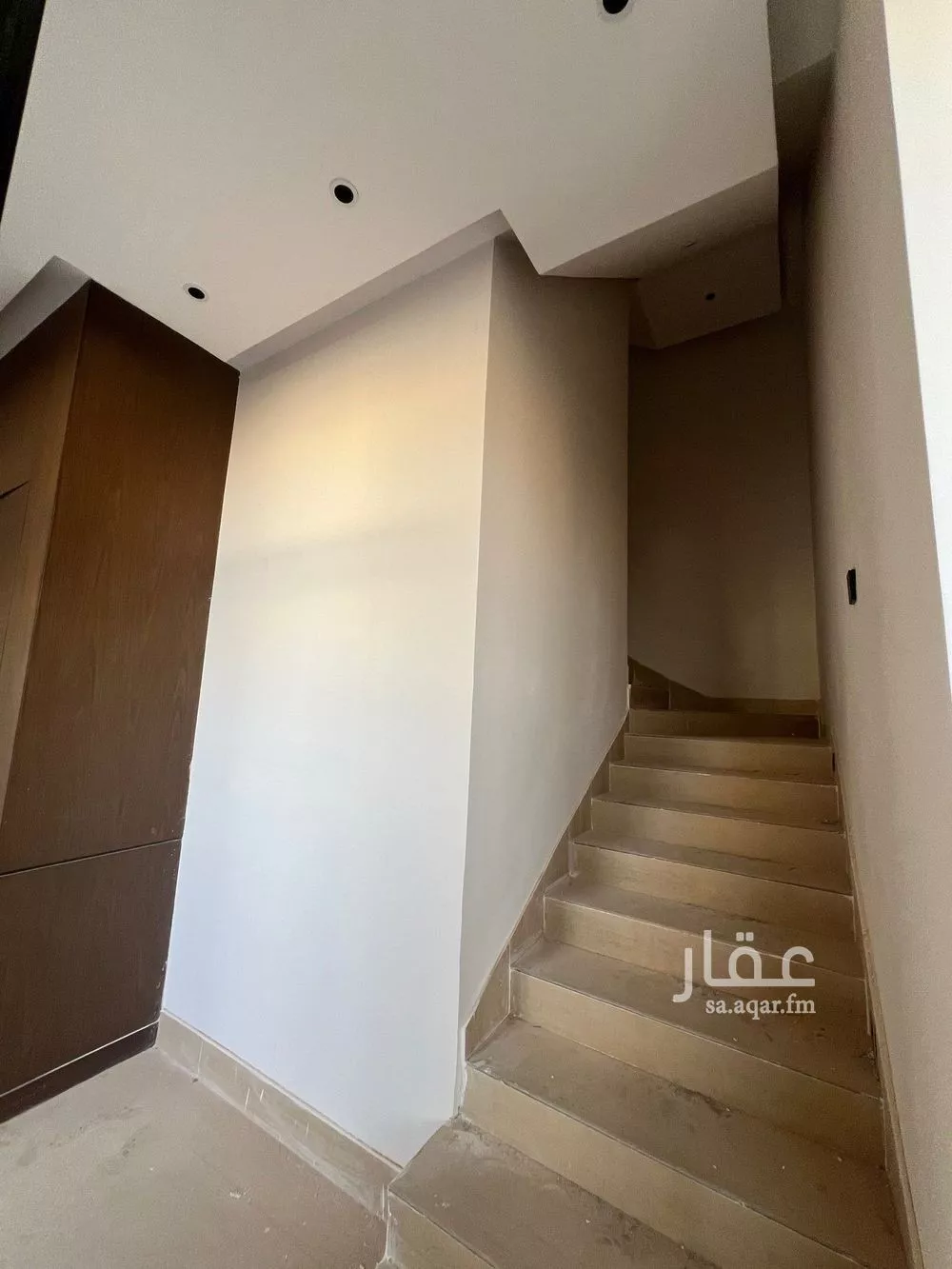 6 bedroom villa in Al Mahdiyyah 2