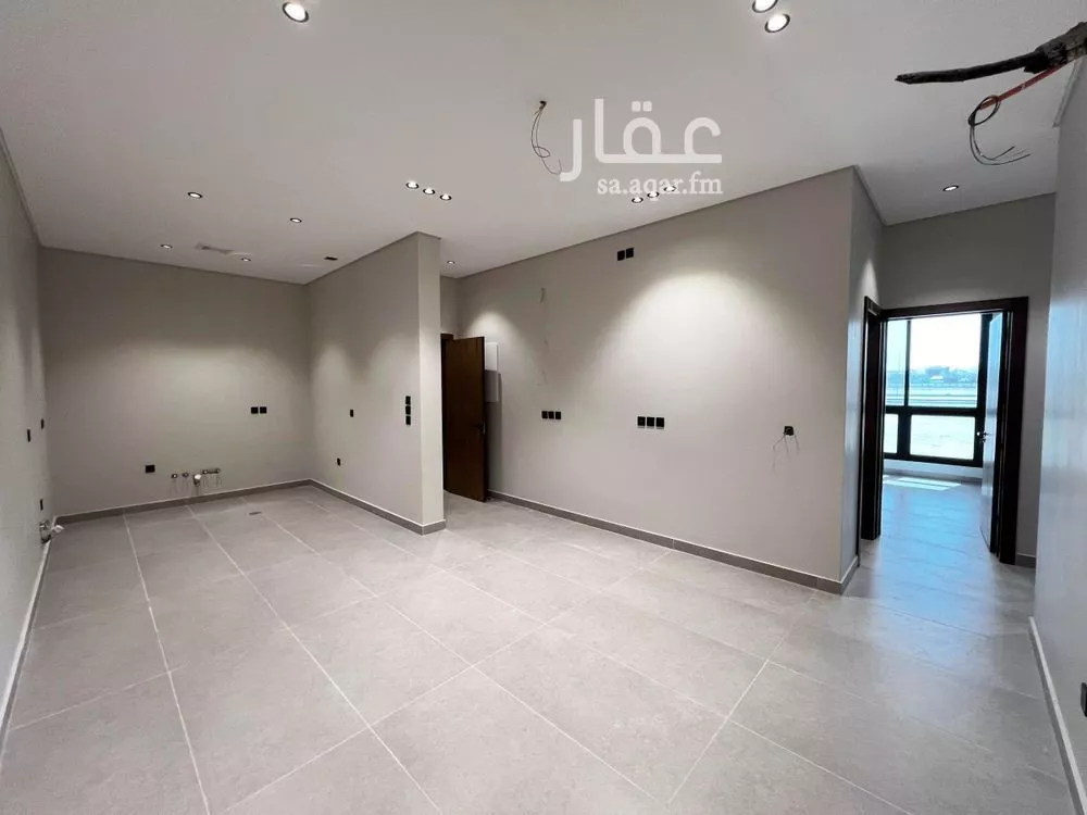 4 bedroom apartment in Al Wurud, Jeddah 6