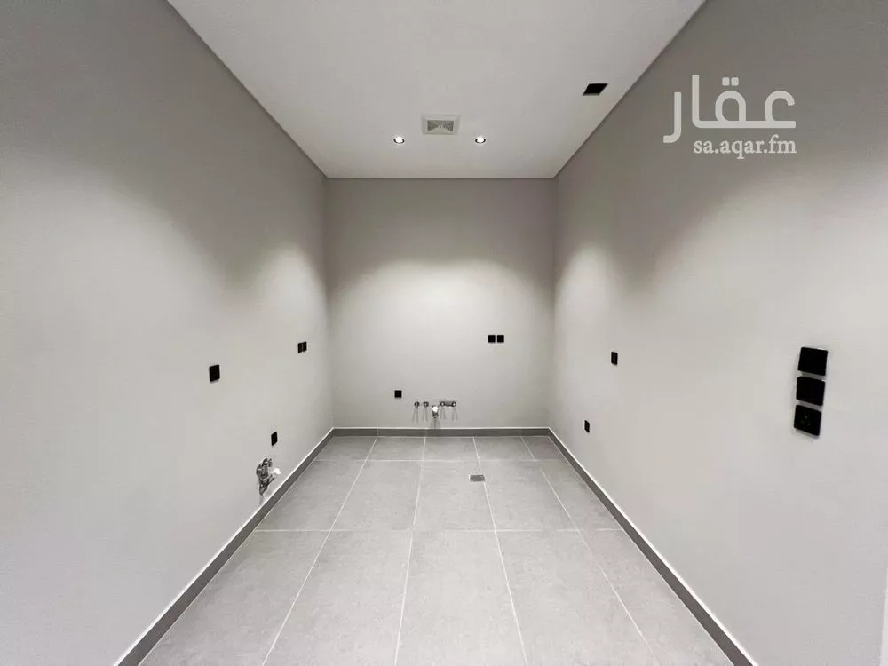 4 bedroom apartment in Al Wurud, Jeddah 8