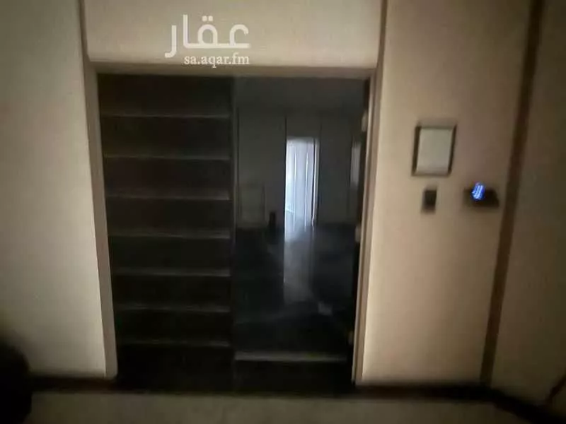 2 bedroom floor in Al Mutamarat 5