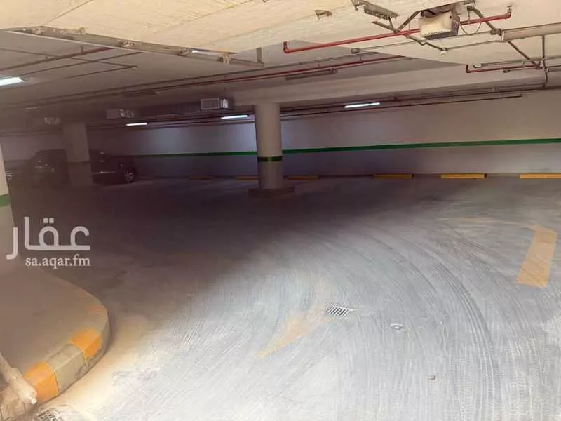 2 bedroom floor in Al Mutamarat 3