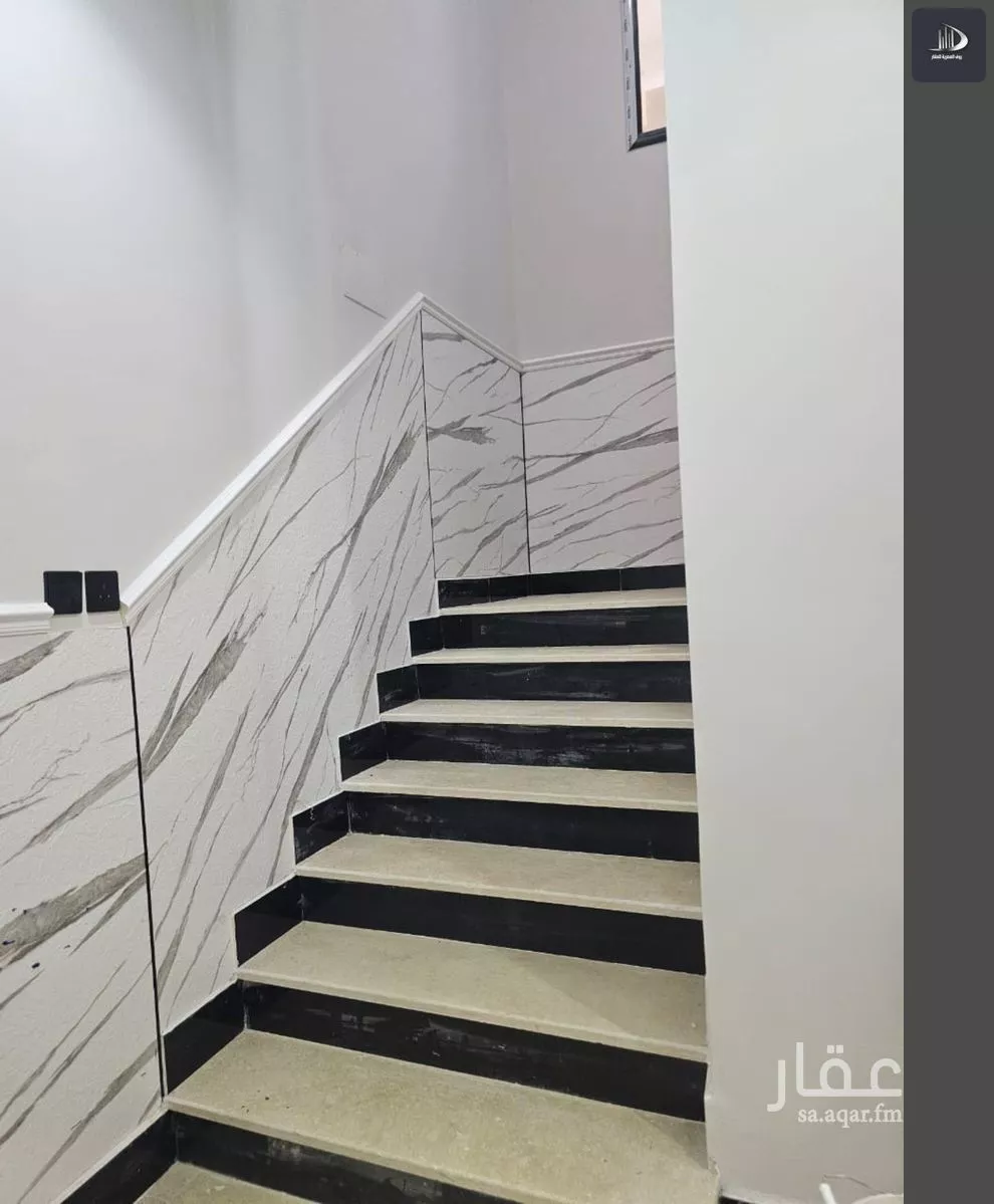 فيلا 9 غرف في الرحمانية 5