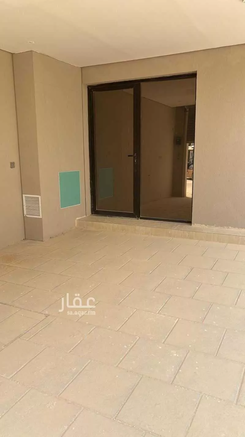 فيلا 5 غرف في العارض 4