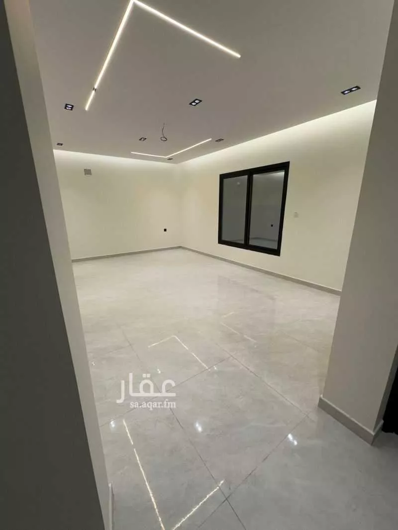 6 bedroom apartment in Al Manar 4