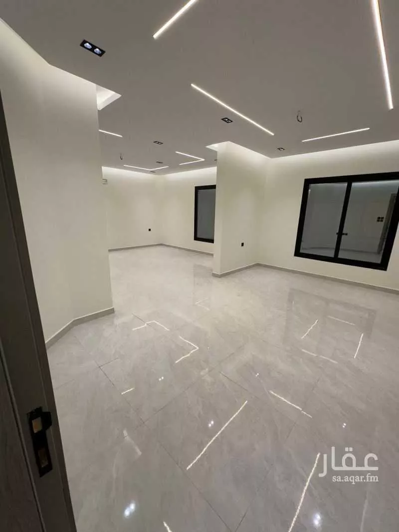 6 bedroom apartment in Al Manar 2