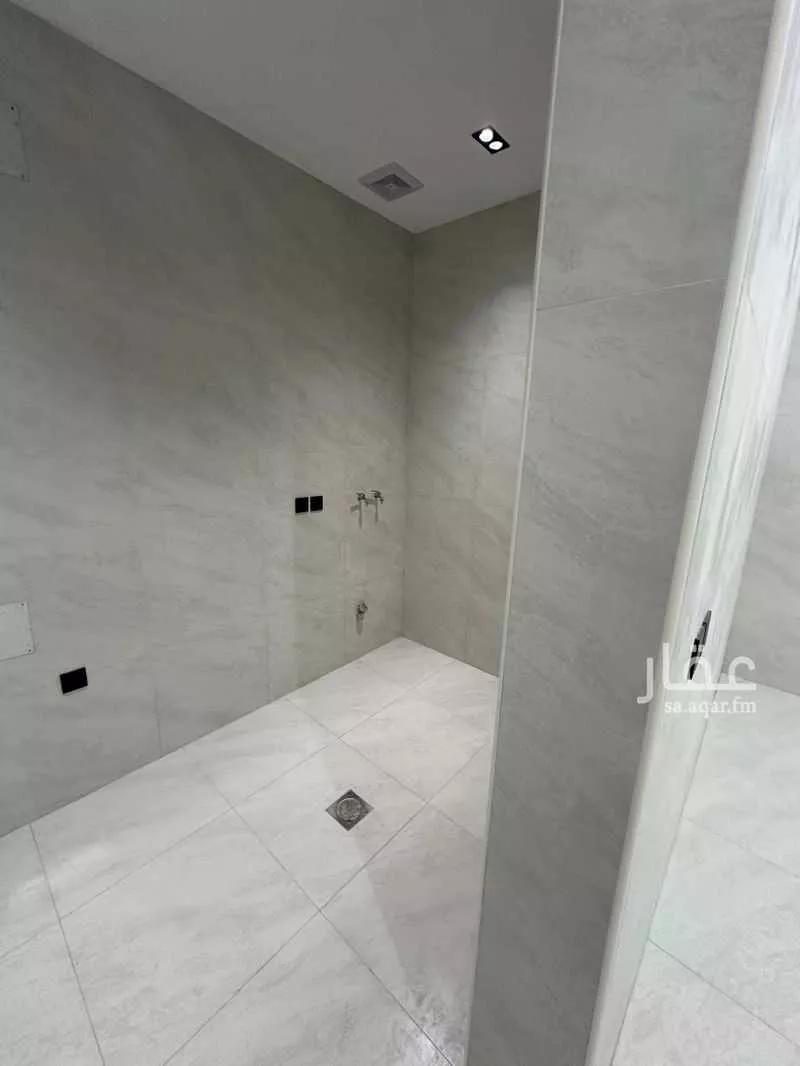 6 bedroom apartment in Al Manar, Eastern Province 9