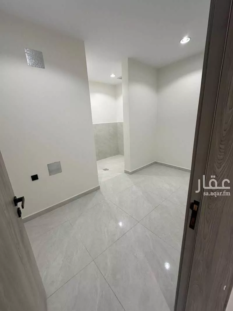 6 bedroom apartment in Al Manar, Eastern Province 11