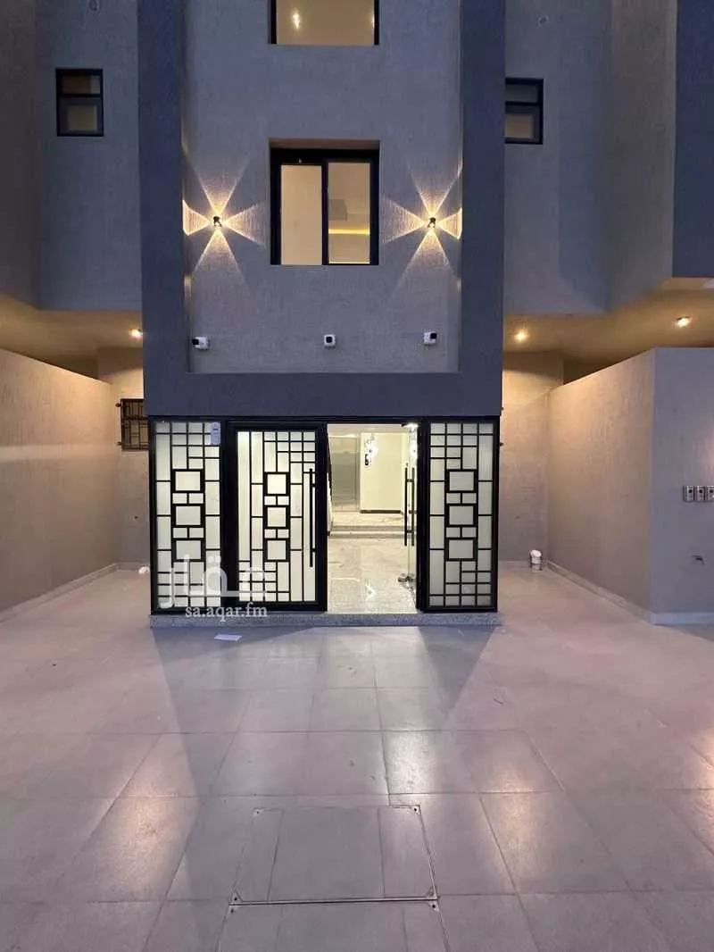 6 bedroom apartment in Al Manar 3