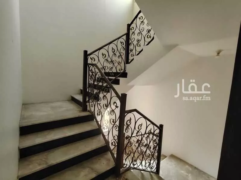 عمارة 400 م² في الملك فهد 1