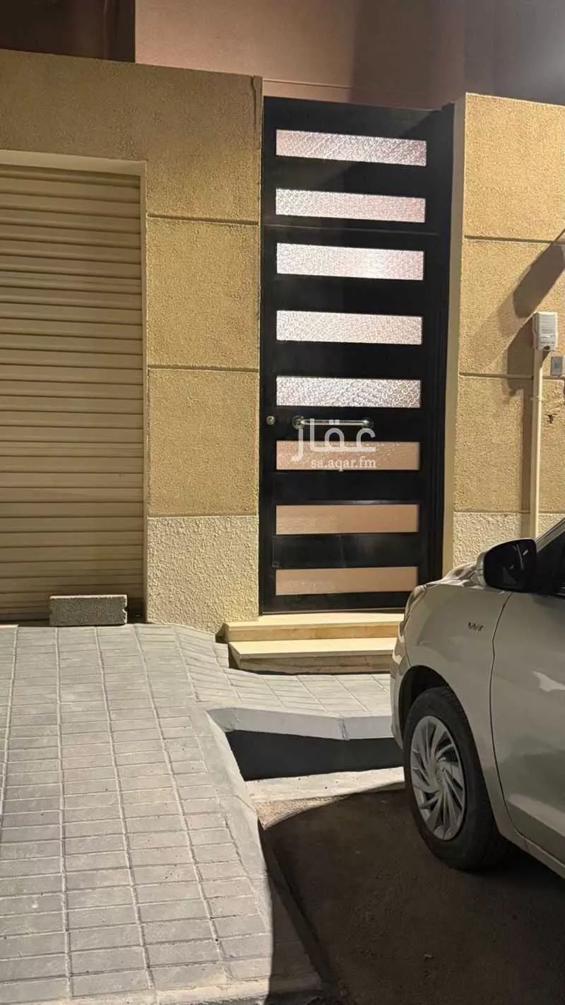 دور 6 غرف في العارض 1