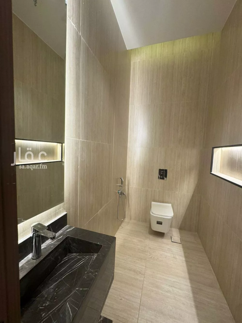 5 bedroom villa in Al Aridh, Riyadh 5