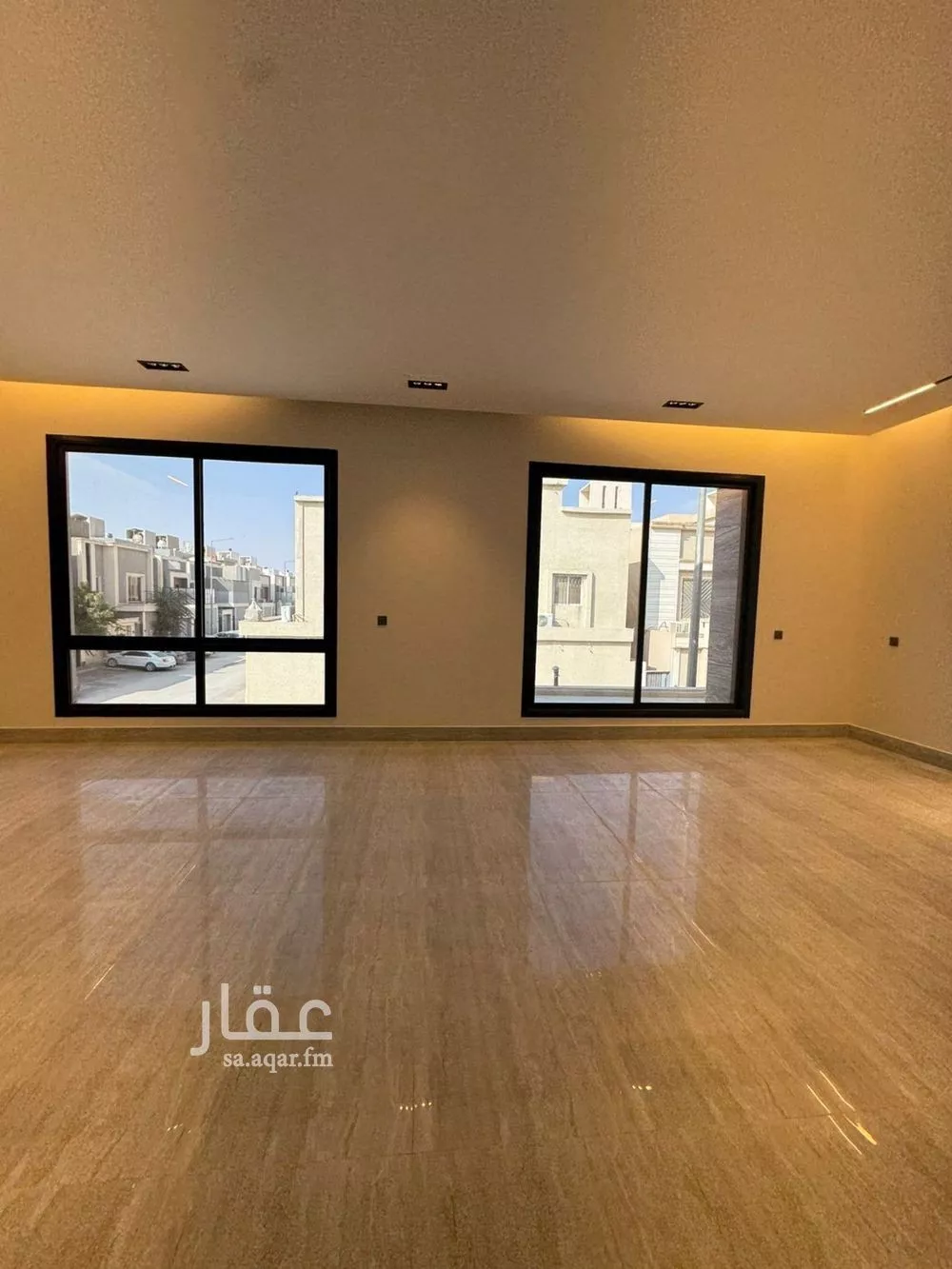 7 bedroom villa in Al Rimal 2