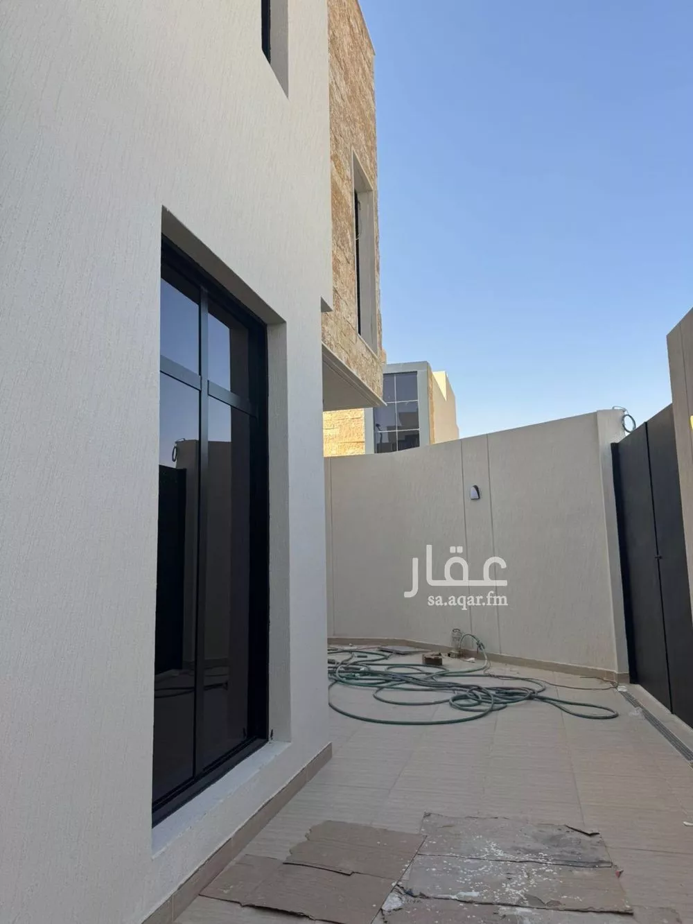 فيلا 7 غرف في النرجس 2