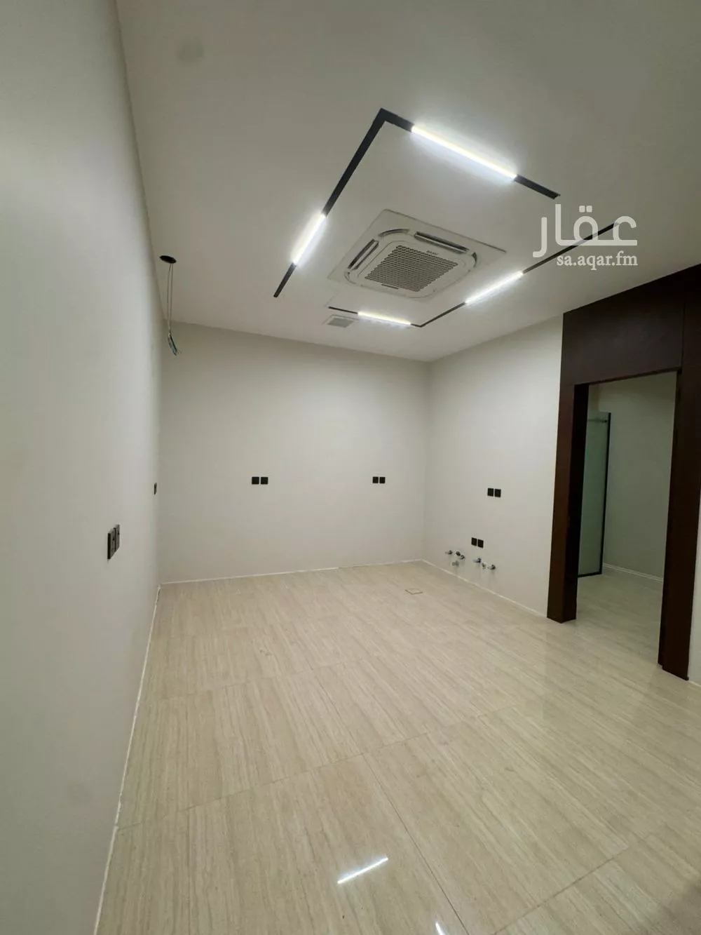 5 bedroom villa in Al Aridh, Riyadh 4