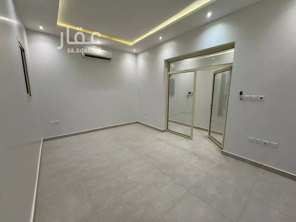 4 bedroom apartment in Al Aridh 5