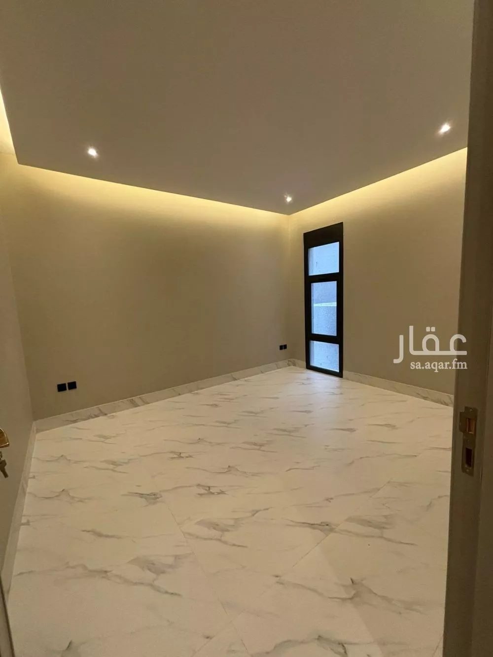 دور 4 غرف في العارض 5