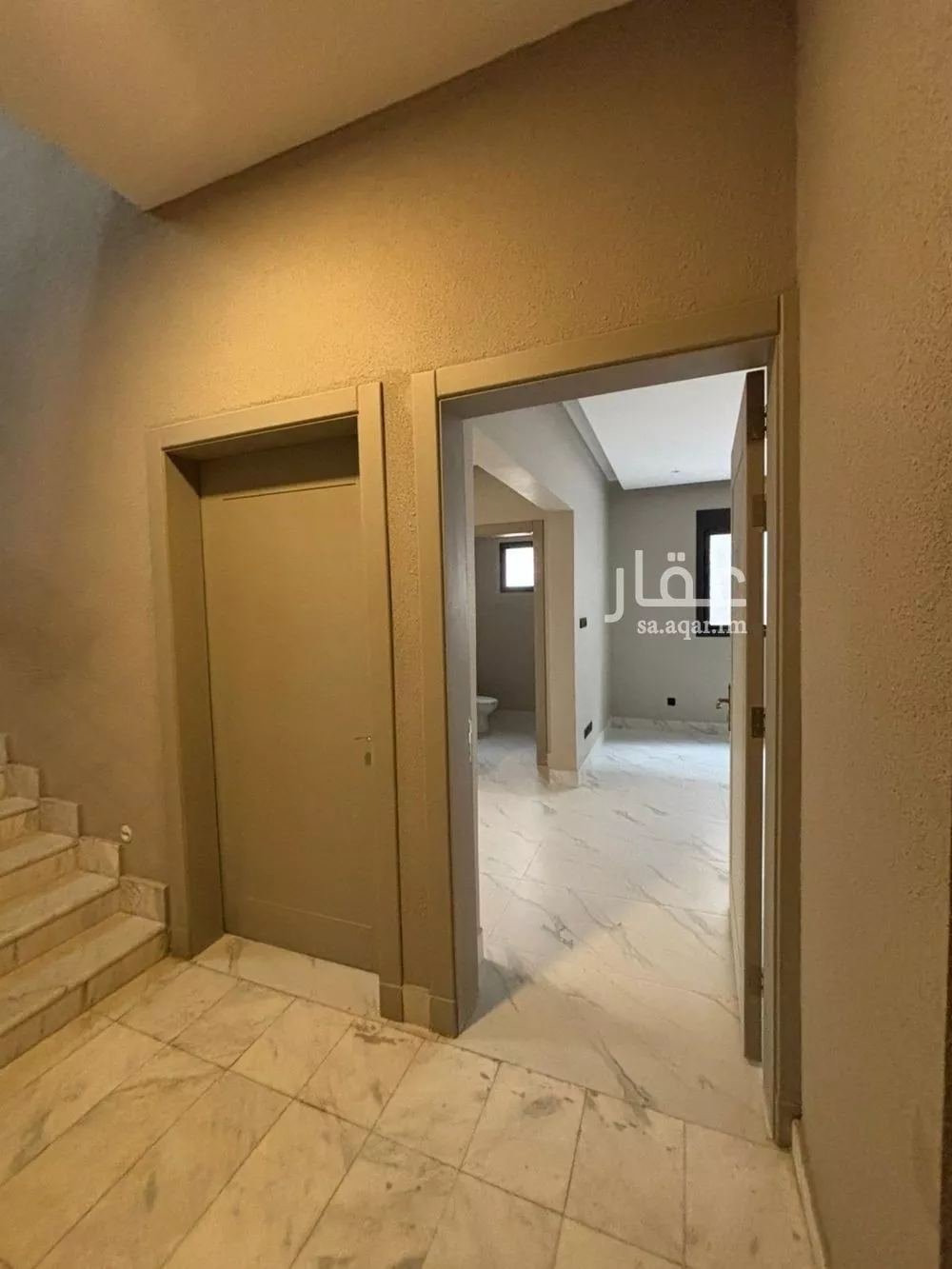 دور 4 غرف في العارض 2