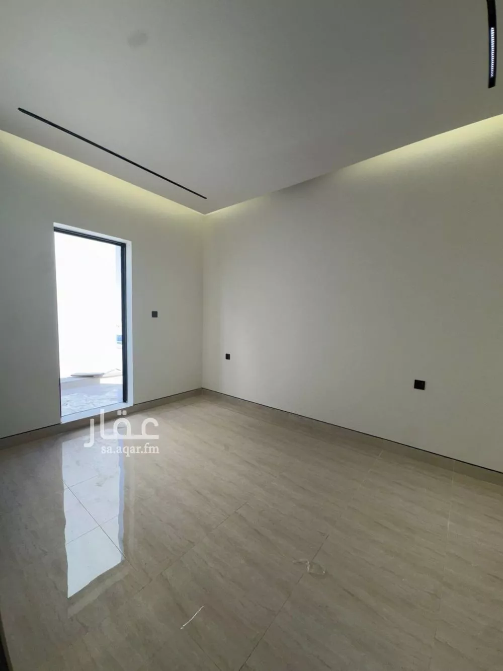 فيلا 7 غرف في النرجس 5