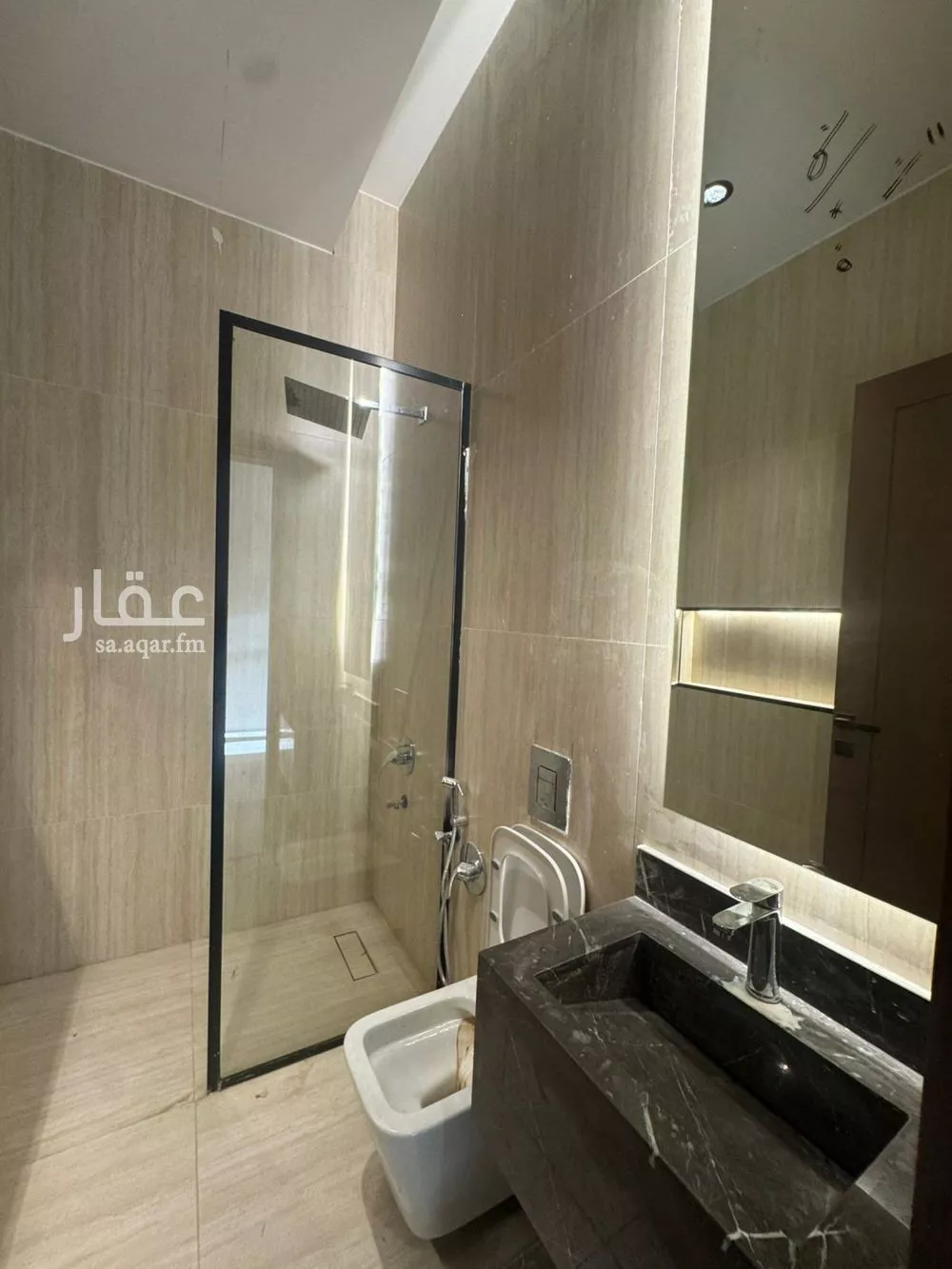 5 bedroom villa in Al Aridh, Riyadh 14