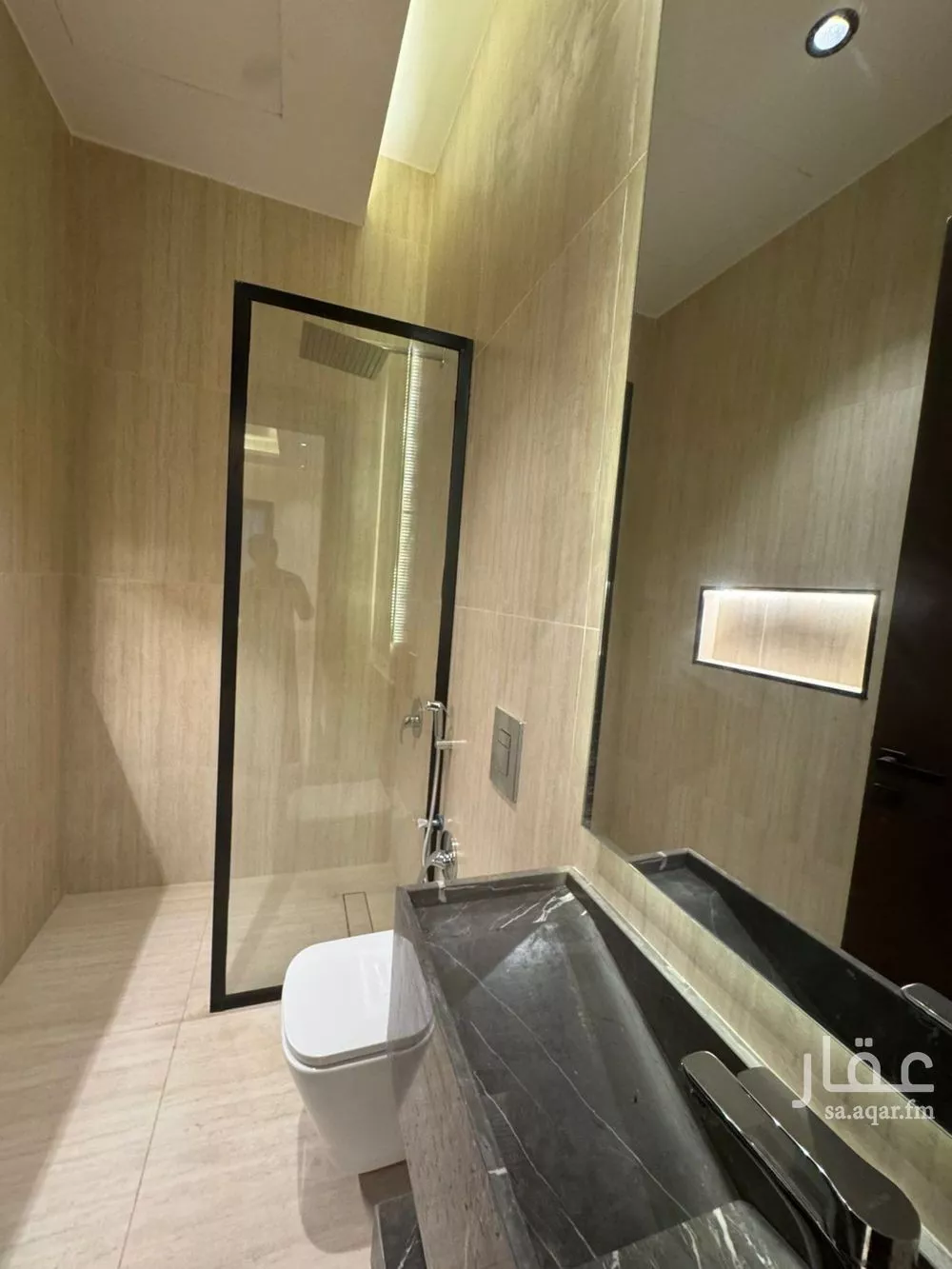 5 bedroom villa in Al Aridh, Riyadh 17