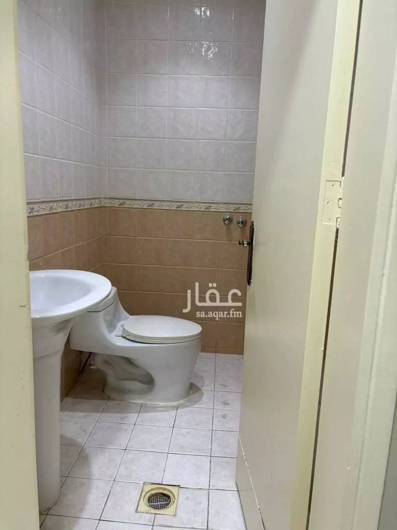 7 bedroom villa in Ar Rakah Al Janubiyah, Eastern Province 11