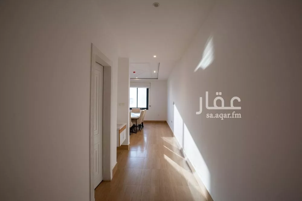 شقة 6 غرف في الحمرا 2