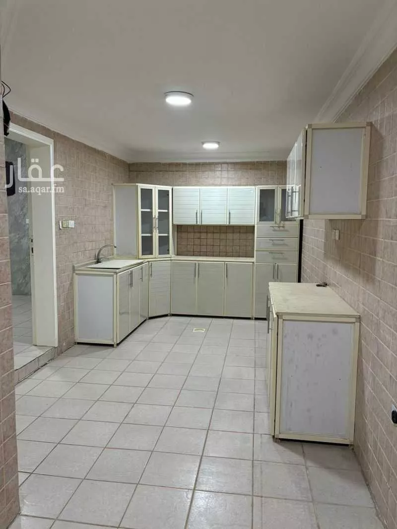 7 bedroom villa in Ar Rakah Al Janubiyah, Eastern Province 10
