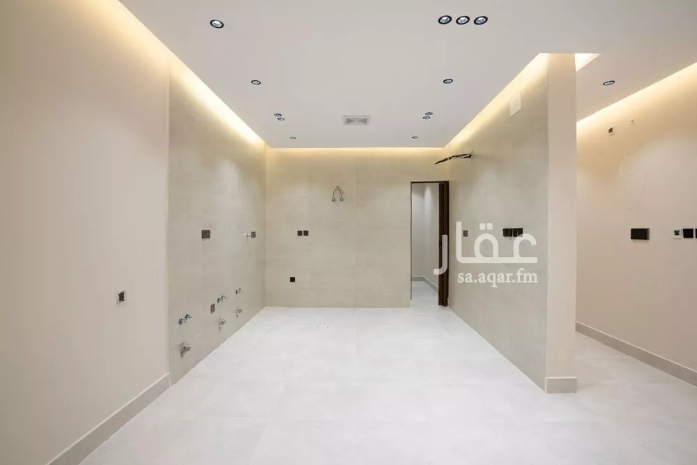 شقة 4 غرف في السلامة 3