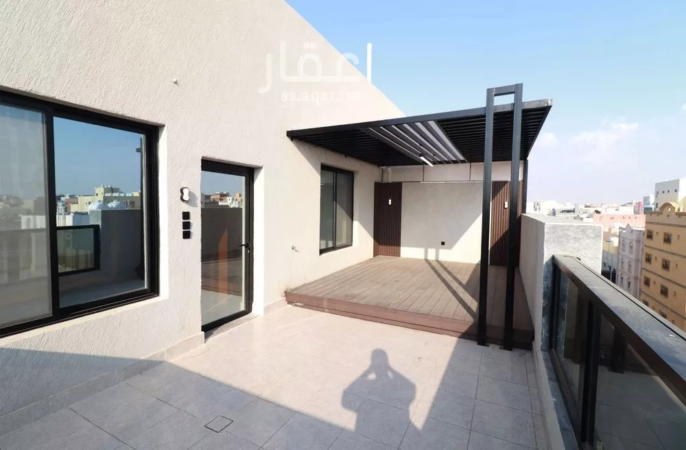 4 bedroom apartment in Al Bawadi 1