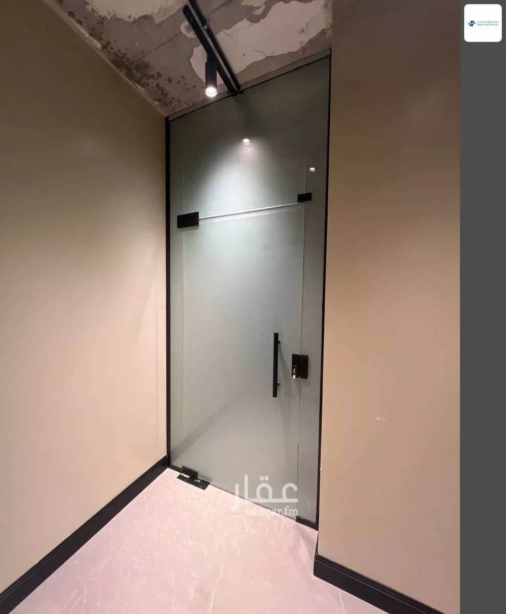 5 bedroom office in Al Yasmin, Riyadh 4