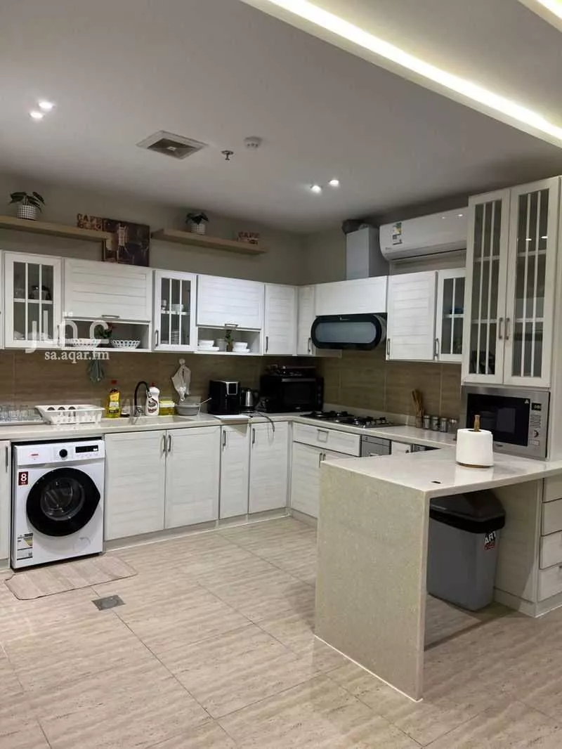 شقة 5 غرف في الحمرا 5