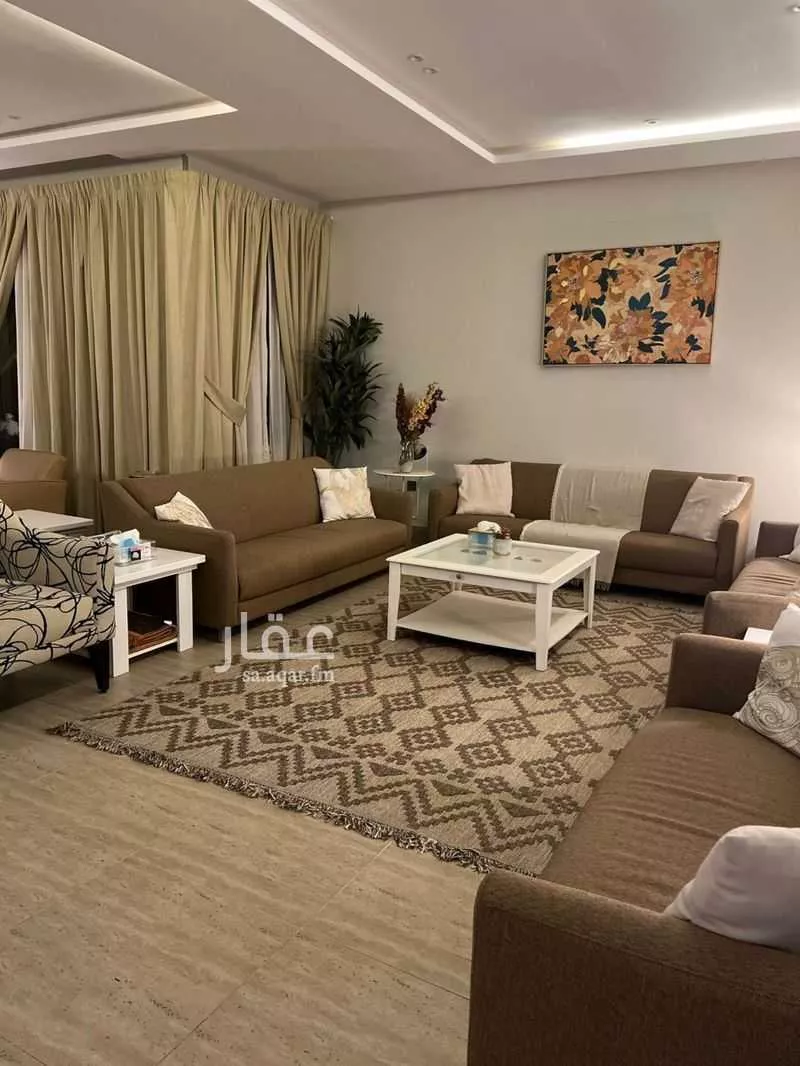 شقة 5 غرف في الحمرا 3