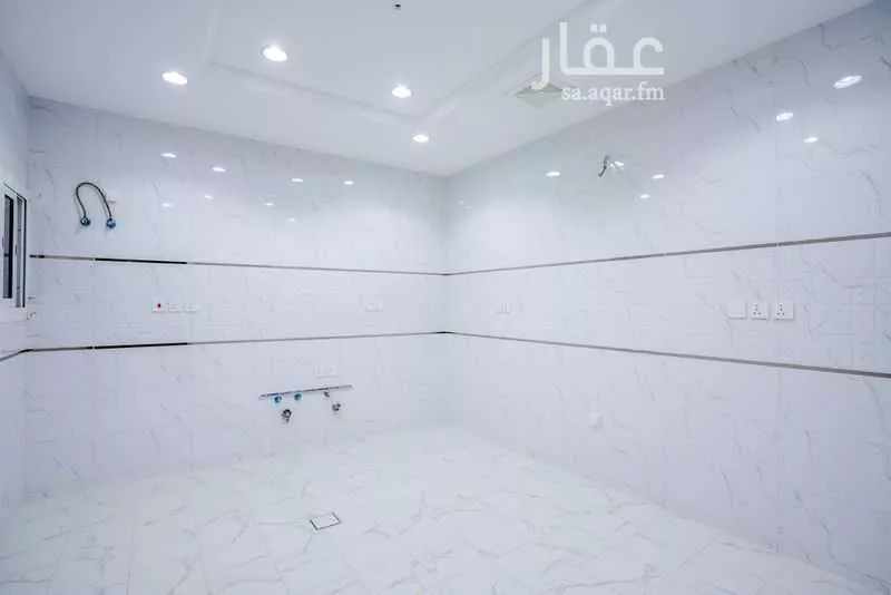5 bedroom apartment in Taibah, Jeddah 11