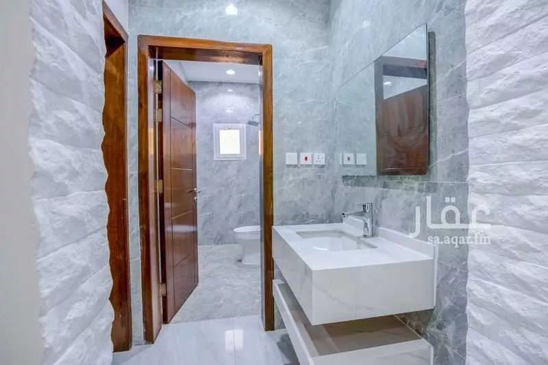 5 bedroom apartment in Taibah, Jeddah 7