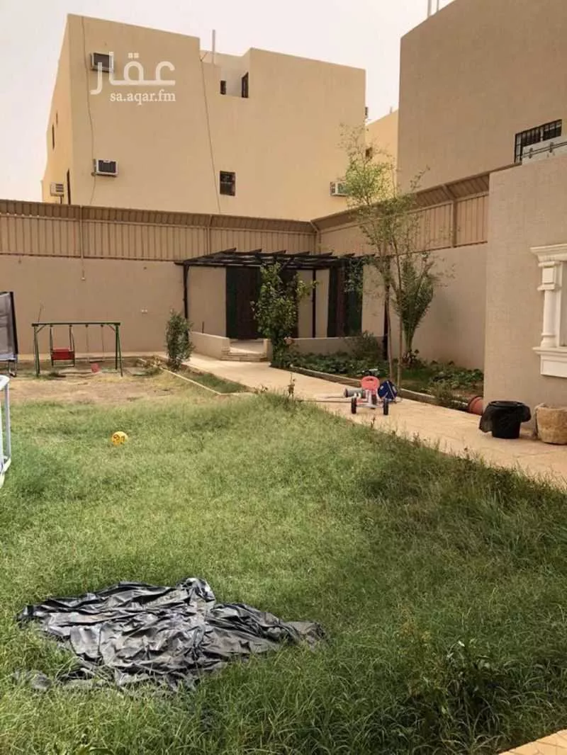 أرض 560 م² في بدر 4