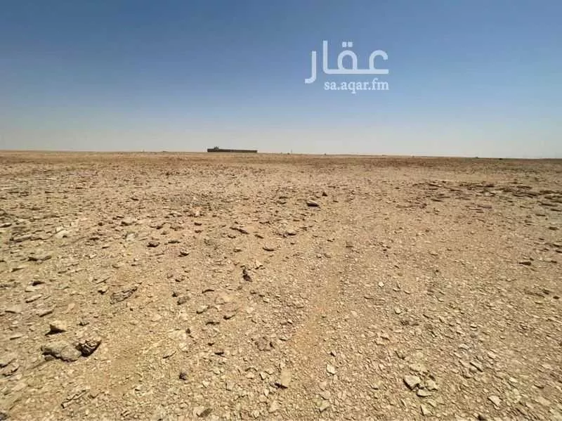 أرض 900 م² في عريض 1