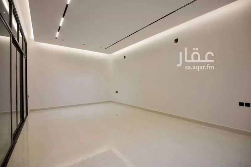 شقة 4 غرف في الخليج 5