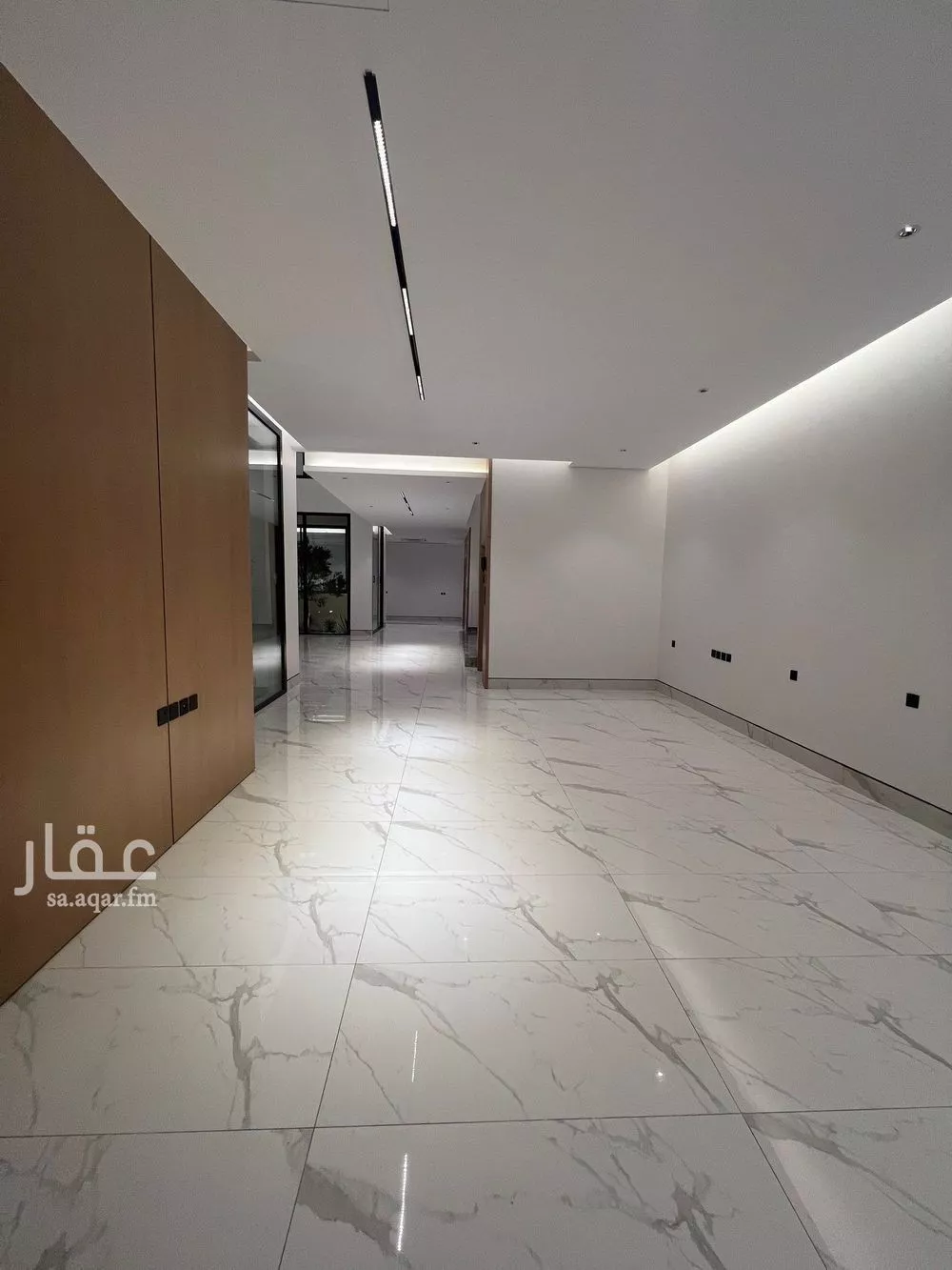 5 bedroom villa in Al Narjis 2