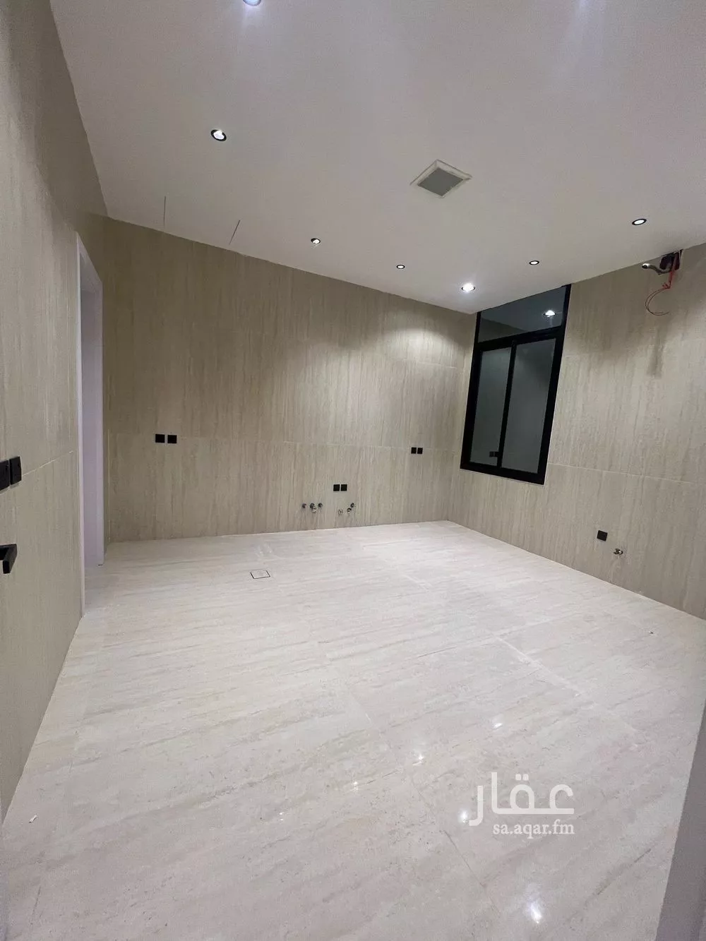 دور 4 غرف في النرجس 4