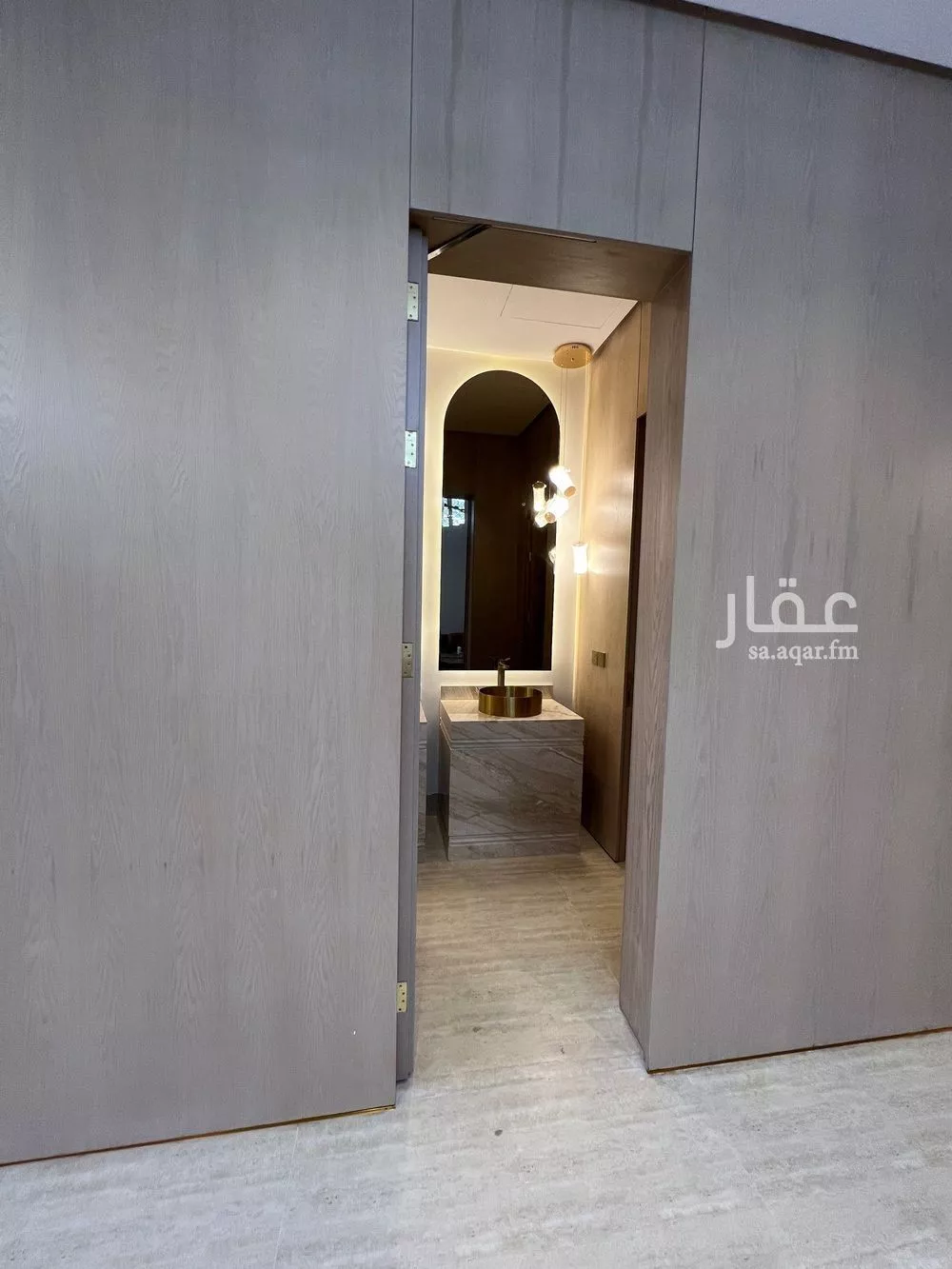 فيلا 6 غرف في النرجس 2