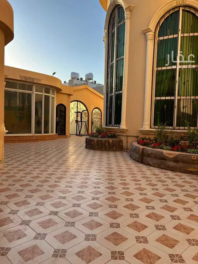 فيلا 5 غرف في الريان 2