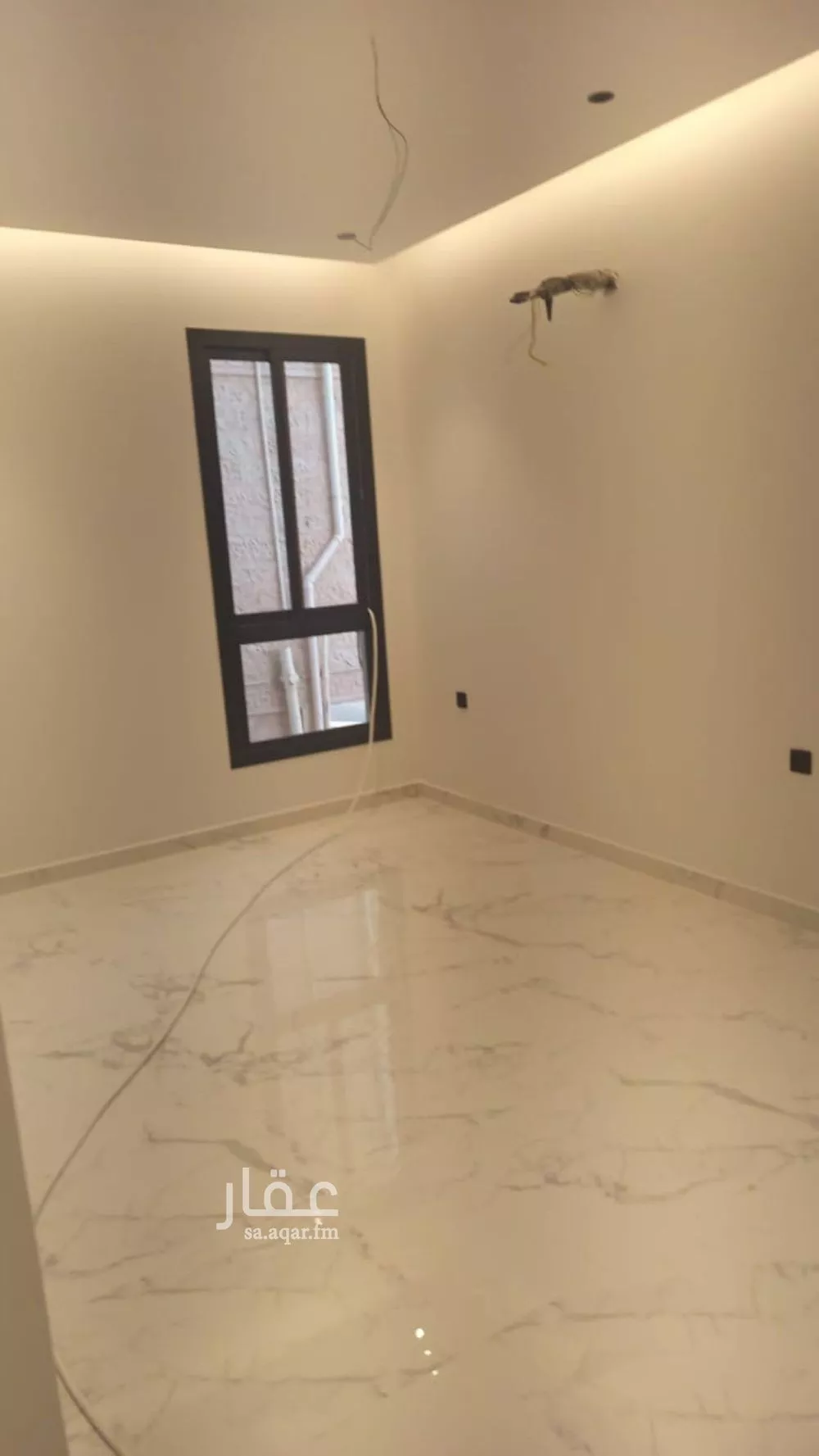 شقة 4 غرف في الزهراء 5