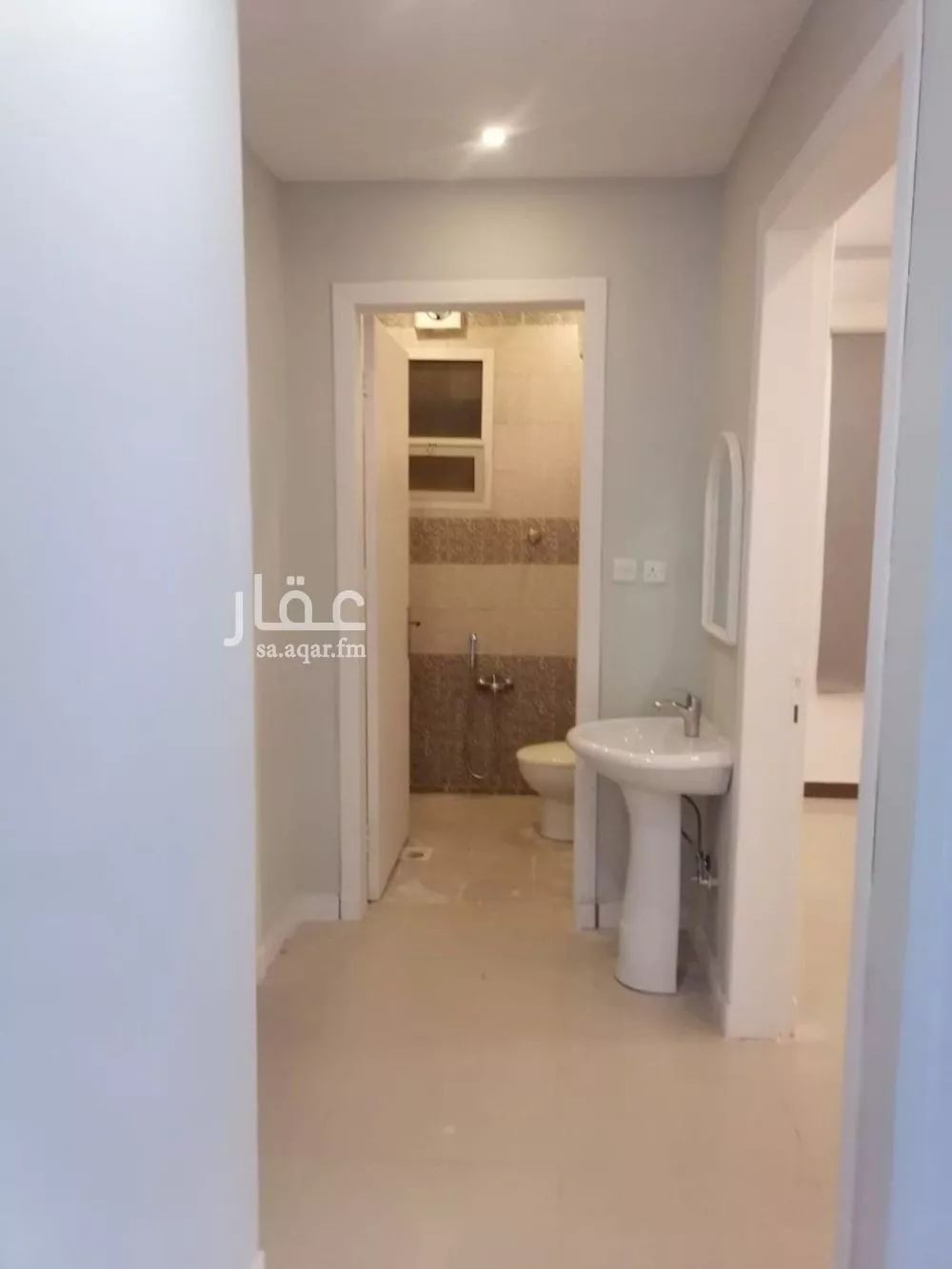 فيلا 6 غرف في الرمال 2