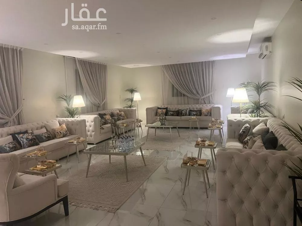 فيلا 10 غرف في الروضة 5