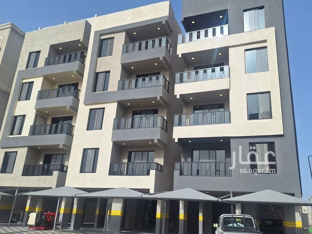 شقة 5 غرف في الحمرا 3